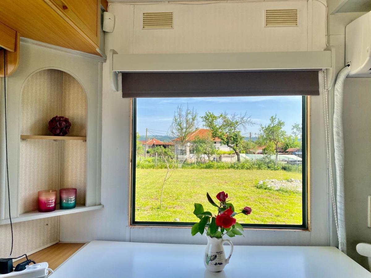 Caravans 10 Min To Tsonevo Lake & 35 Min To Black Sea Εξωτερικό φωτογραφία